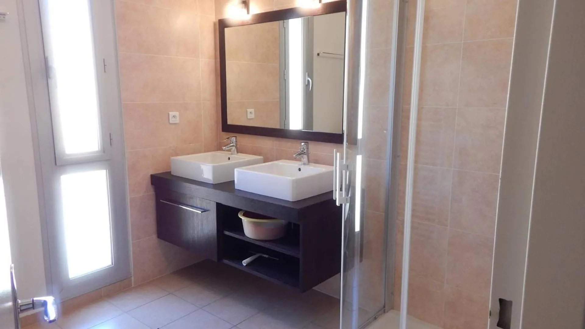 Appartement Bormes-les-Mimosas, 3 pièces, 8 personnes - FR-1-610-11